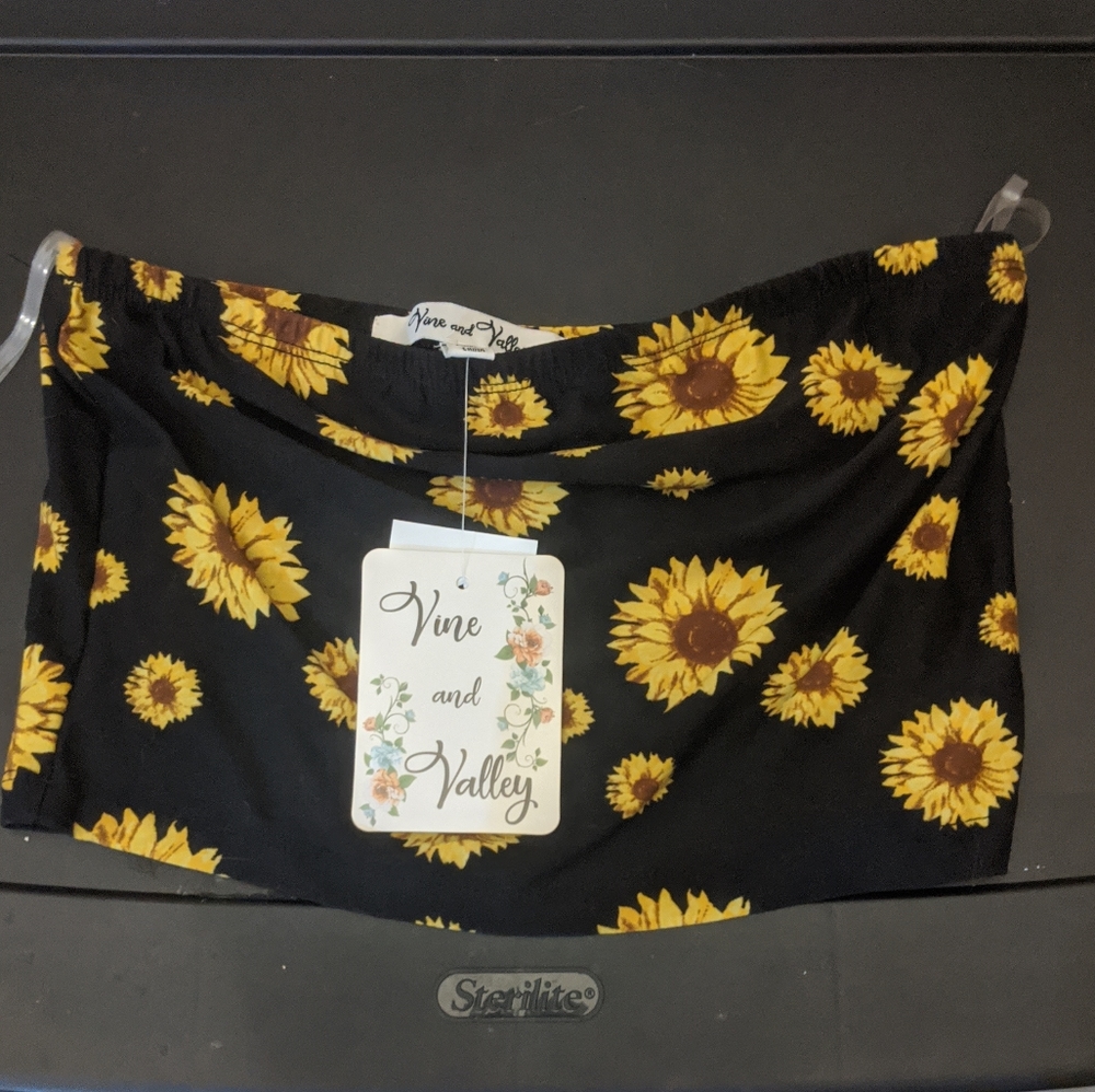SALE Vine and Valley Medium Sunflower Cropped Tube Top Black Yellow Floral